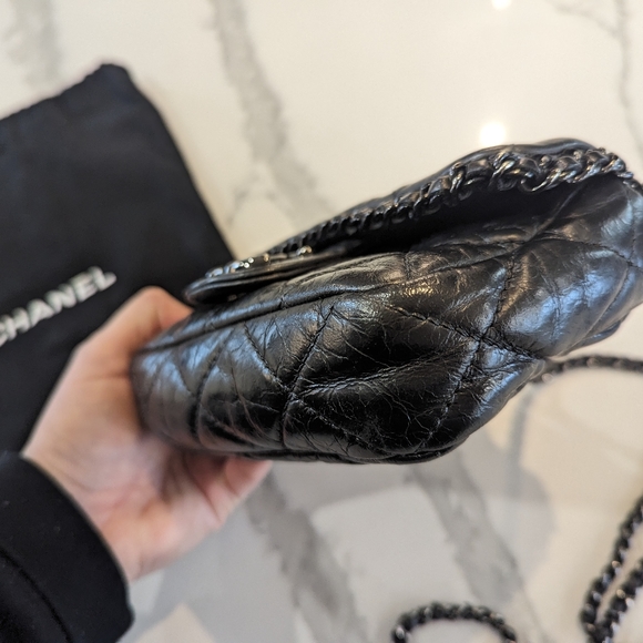 SOLD DIRECTLY Authentic Chanel Chain Mini Flap, excellent pre loved condition!! - Picture 6 of 16